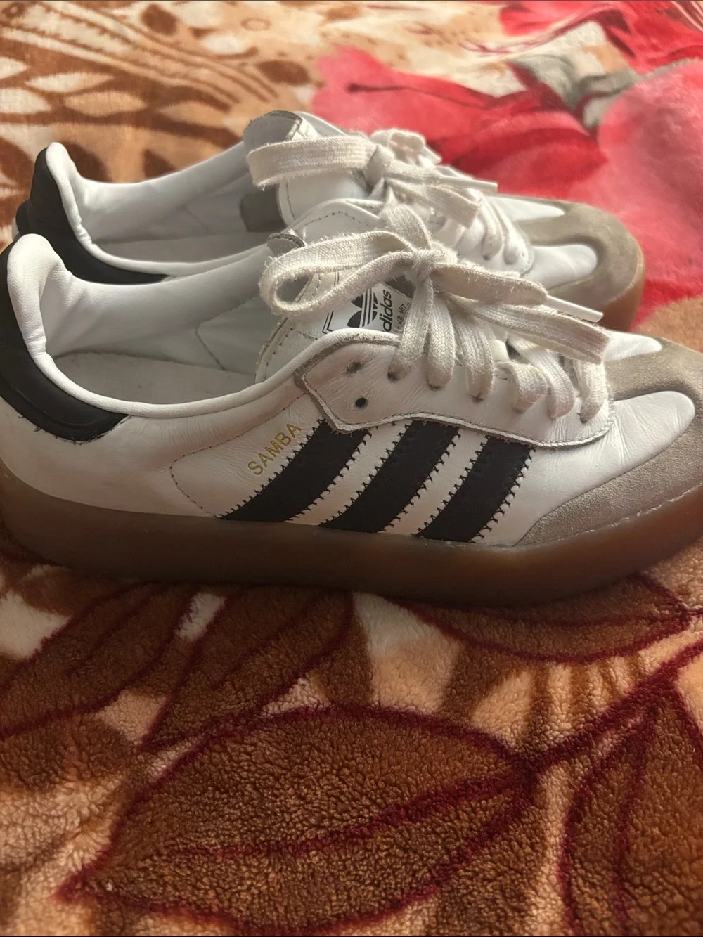 adidas Men’s White & Black Low-Top Sneakers